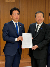 自民議連、防衛相に提言