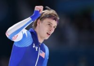 ガッツポーズするストルツ　五輪