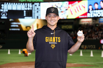 巨人の小笠原、古巣相手に躍動＝日本復帰初戦で白星―プロ野球