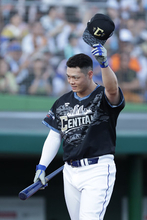本塁打競争で優勝した細川　プロ野球