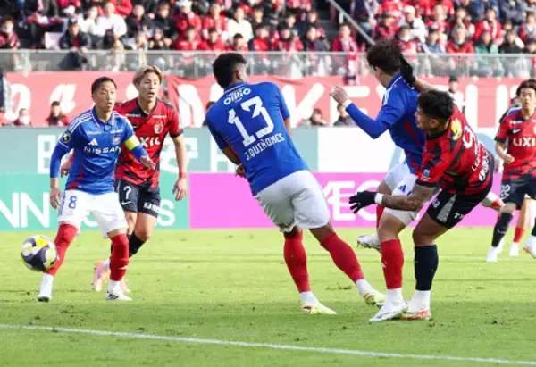 レオセアラの先制ゴール　Ｊリーグ