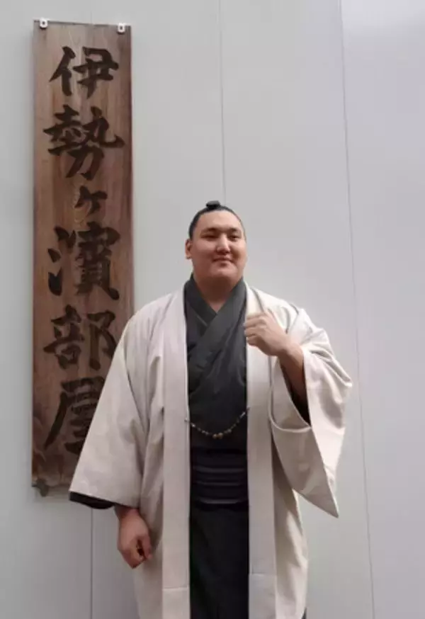 寿之富士、目標は２桁白星＝大相撲