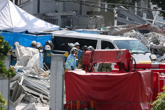 イオンモール熊本で続く救助活動