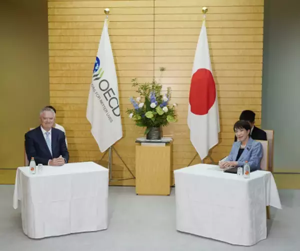 高市首相、ＯＥＣＤ事務総長と会談