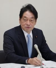 年収の壁「消費者物価に連動」＝自民税調会長、引き上げに前向き