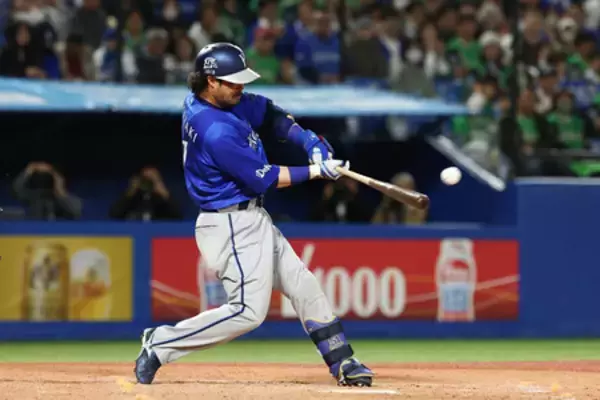 ＤｅＮＡ宮崎、４番の仕事＝連敗止める５安打―プロ野球