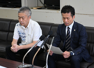 警察官に賠償金負担を＝和解案可決で失明の元高校生―沖縄