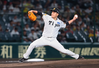 力投する大竹　プロ野球