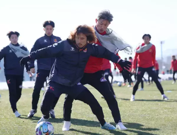 カズ、Ｊ３福島に合流＝「一つでも多くの勝利を」