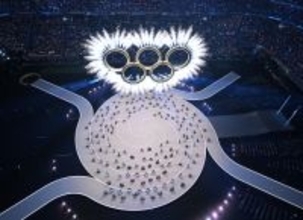 開会式の五輪マーク