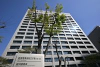 ３月鉱工業生産、０．５％低下＝ナフサ調達難で化学不振―経産省