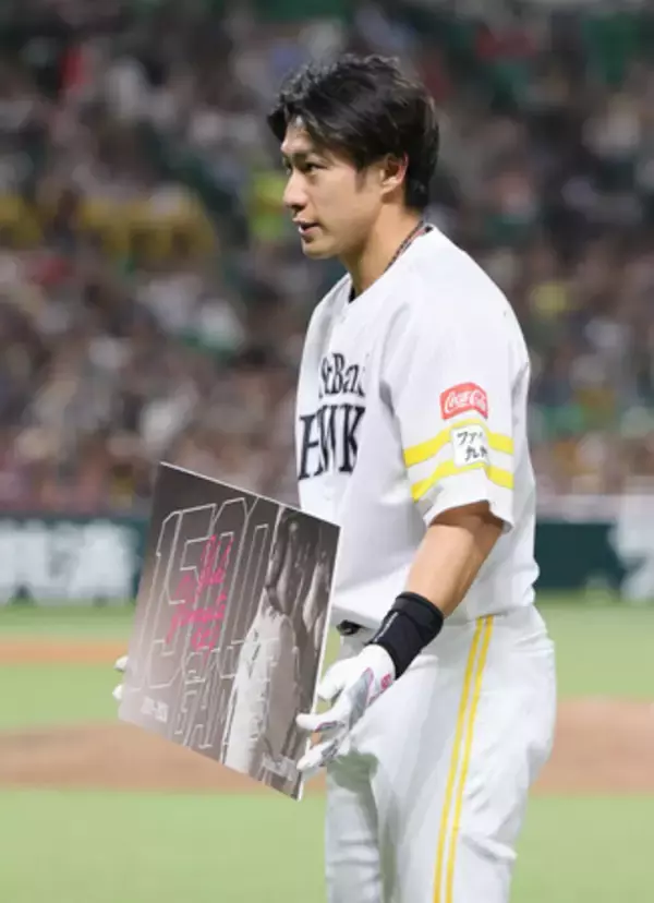ソフトバンクの柳田が１５００試合出場＝プロ野球
