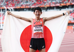 山下に代名詞の笑顔＝アジア大会・マラソン