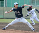 「紅白戦に登板した山崎　プロ野球」の画像1