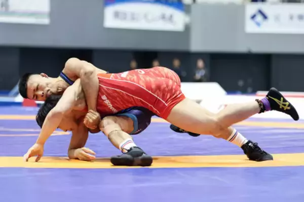 攻める文田　全日本選抜レスリング