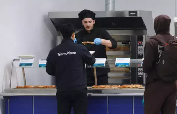 五輪選手は食事量も驚異的＝ピザ人気、毎日１万２０００切れ〔ミラノ・コルティナ五輪〕