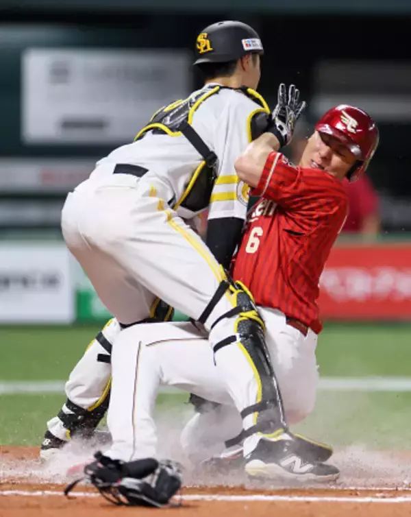 生還する村林　プロ野球