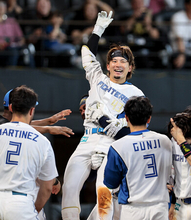 好調水野、殊勲の一発＝勢い止まらぬ日本ハム―プロ野球