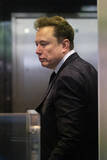 「マスク氏、米当局と和解」の画像1