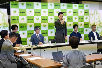 吉村維新代表、定数減「やり遂げる」