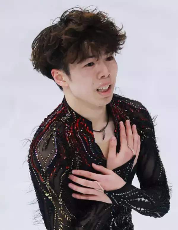 演技を終えた佐藤　五輪