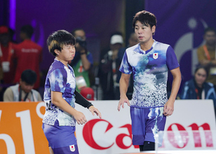 悔しがる坂本、早稲組　アジア大会