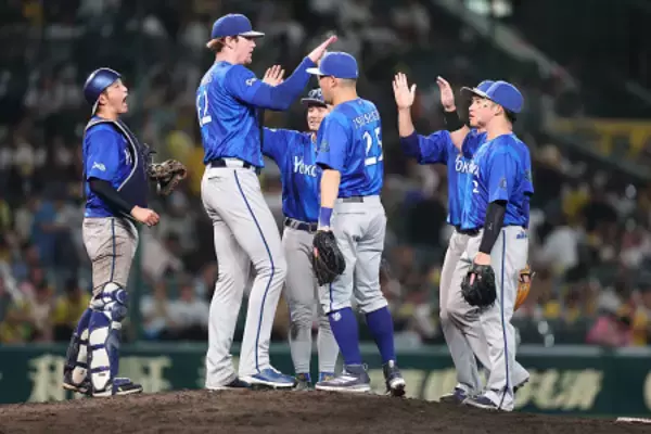 喜ぶＤｅＮＡナイン　プロ野球