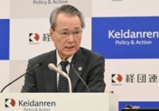 会見する筒井経団連会長