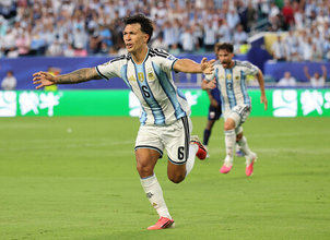 アルゼンチン競り勝つ＝Ｗ杯サッカー・アルゼンチン―カボベルデ