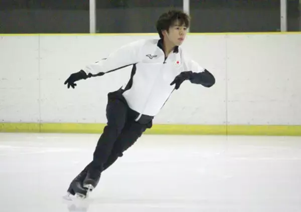 佐藤駿「メダル取りたい」＝フィギュアスケート