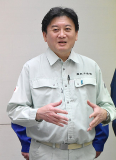 武部農水相、千葉の台風被害を視察