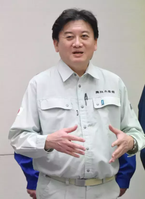 武部農水相、千葉の台風被害を視察