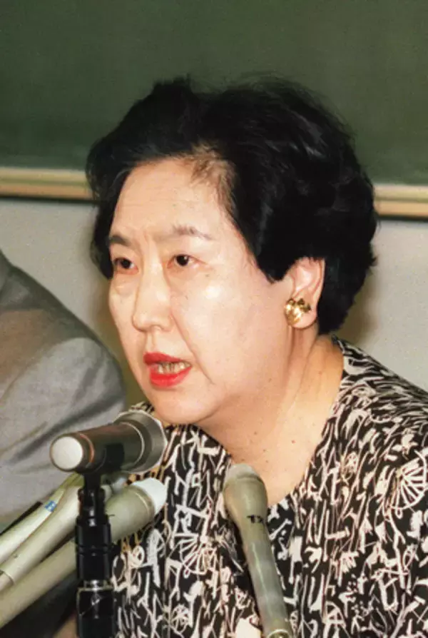 長尾立子さん死去＝元法相