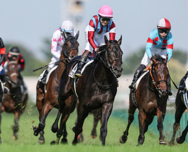 松山、称号に興奮＝相棒信じて２冠―競馬日本ダービー