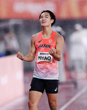 喜ぶ宮尾　アジア大会