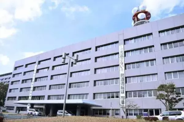 商業施設で２人刺される＝意識あり、男逃走―福岡