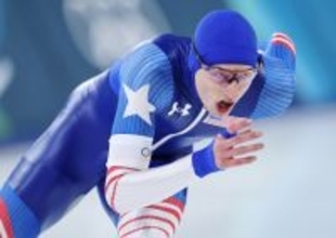 滑走するストルツ　五輪