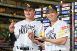「ソフトバンクの前田純が今季初勝利＝プロ野球・ソフトバンク１０―０日本ハム」の画像1