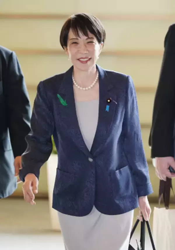 高市首相、靖国参拝見送りへ