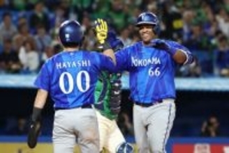 ＤｅＮＡが大勝＝プロ野球・ＤｅＮＡ１２―２ヤクルト