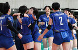 「金蘭会、就実が決勝へ　高校バレー」の画像1