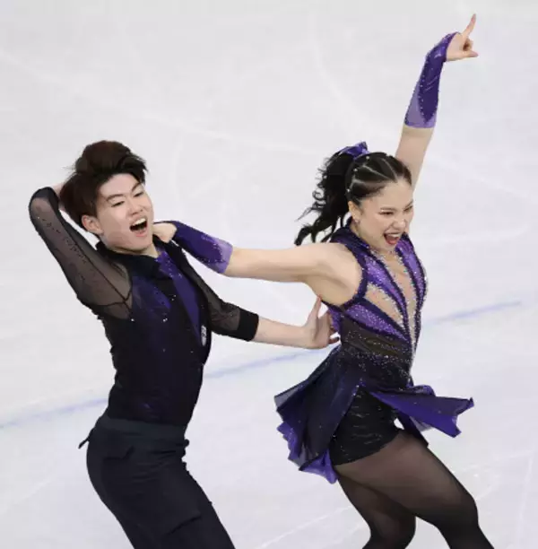 吉田、森田組のリズムダンス　五輪