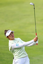 山下のショット　米女子ゴルフ