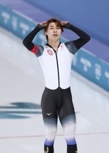 滑走を終えた山田　五輪