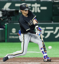 中川の先制打　プロ野球