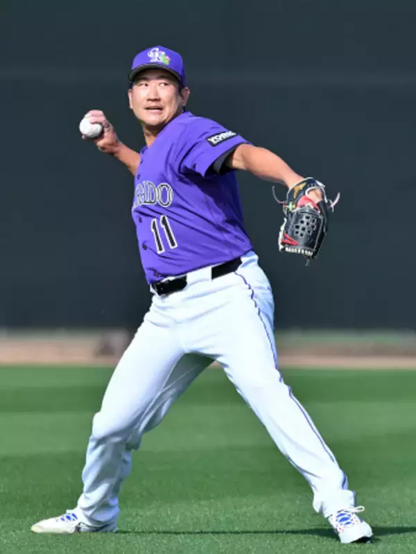 キャッチボールする菅野　大リーグ