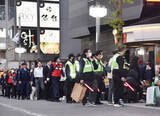 「「トー横」周辺で一斉対策＝官民巡回、ホテル立ち入り―警視庁など」の画像1