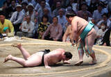 「琴桜、大関の座守る＝大相撲名古屋場所」の画像1