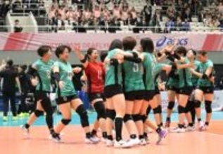 喜ぶ日本の選手たち　デフリンピック