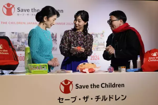 紀子さま、慈善夕食会に＝次女佳子さまと―東京